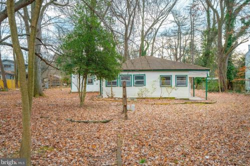 2306 Loreley Ln, Wilmington, DE 19810-4222