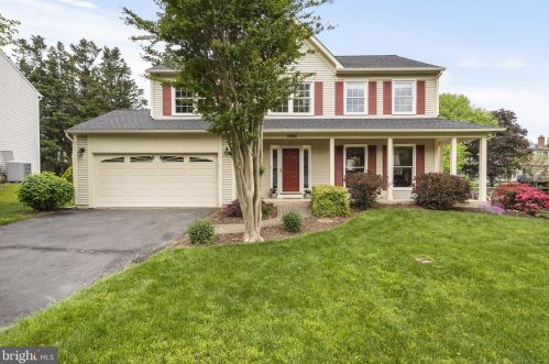 1488 Powells Tavern Pl, Herndon, VA 20170-2880