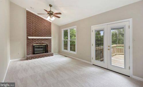 514 Jennifer Ct, Leesburg VA 20176-4910 exterior