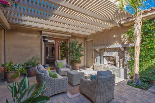 55575 Royal St George, La Quinta CA  92253-8733 exterior