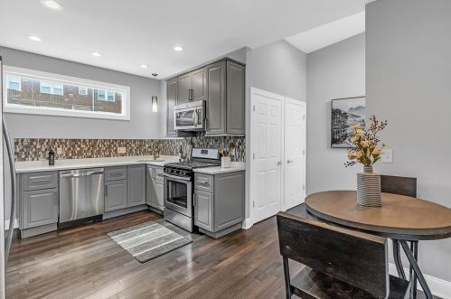 434 42nd St, Pittsburgh PA  15201-1134 exterior