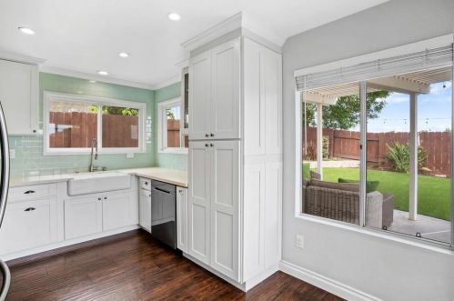 1818 Blackhawk Ave, Oceanside CA  92056-2908 exterior