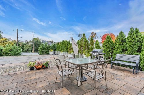 209 St, Brielle NJ exterior