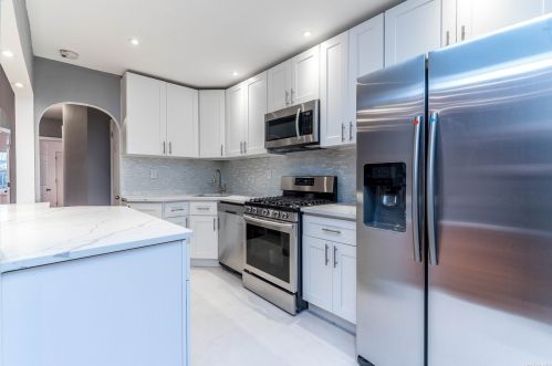 115-77 Springfield Blvd, Jamaica, NY 11411-2513