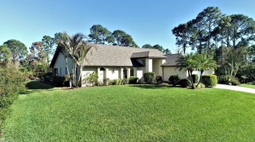 637 Flamingo Ave, Lehigh Acres, FL 33974-0536