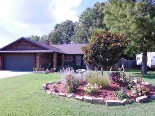 317 Beaumont Dr, Ardmore OK  73401-9112 exterior