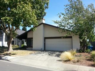 157 Wildberry Ct, Vallejo, CA 94591-8034