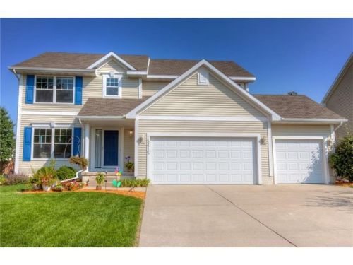 15415 Prairie Ave, Des Moines, IA 50323-2208