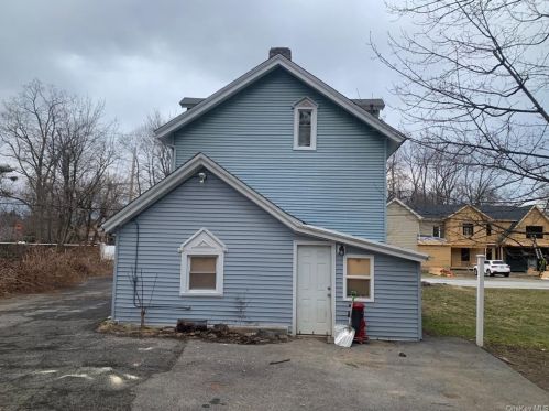 4 Hasbrouck Ave, Cornwall, NY 12518-1601