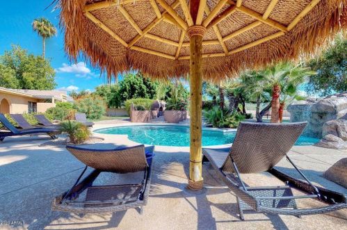 10437 57th St, Scottsdale AZ  85253-1140 exterior