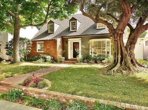 4340 Olive Ave, Long Beach, CA 90807-2444