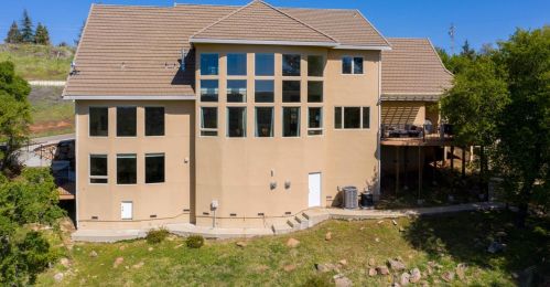 951 Crystal Oak Pl, Newcastle CA  95658-9405 exterior