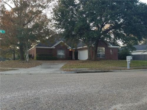 2074 Post Oak Ct, Mobile, AL 36695-7300