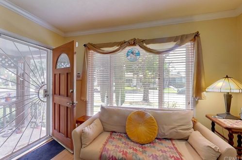 4333 Falcon Ave, Long Beach CA 90807-2503 exterior