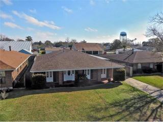 1513 Avenue C, Marrero, LA 70072-3833