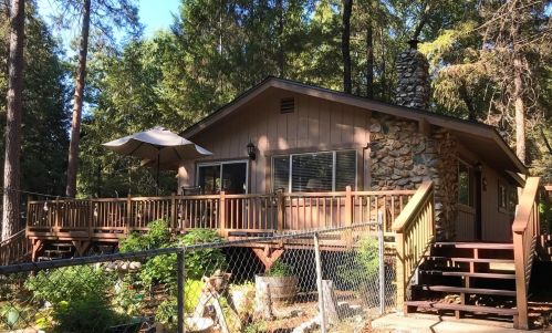 5562 Fairview Ct, Michigan Bluff, CA 95631-9750