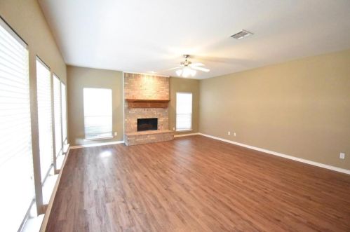 7993 Crampton Ln, Frisco, TX 75035-3161