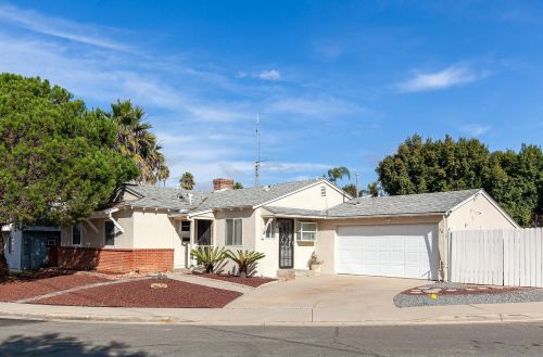5030 July St, San Diego, CA 92110-1112