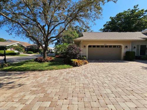 6516 Ilex Cir, Naples, FL 34109-6855