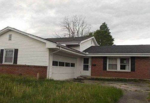 407 Normandy Dr, Marion, OH 43302-5552