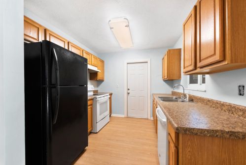 977 Sarto Ln, Fort Pierce FL  34953-2676 exterior