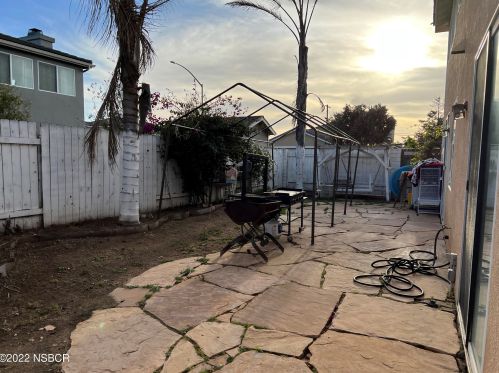 1410 Mesa View Ln, Santa Maria CA  93454-2573 exterior