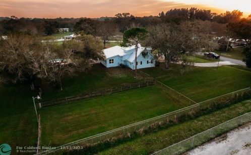 430 Emerald Ave, Fort Pierce FL  34945-2123 exterior