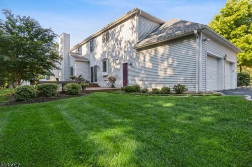 5 Shirewood Dr, Scotch Plains NJ 07076-2513 exterior