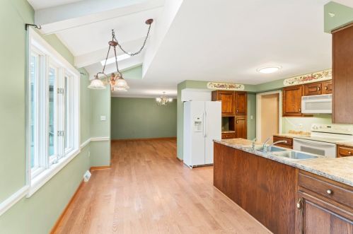 514 Clubview Dr, Canonsburg PA  15317-3024 exterior