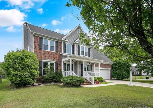 200 Silver Oaks Dr, Fayetteville, NC 28311-0880