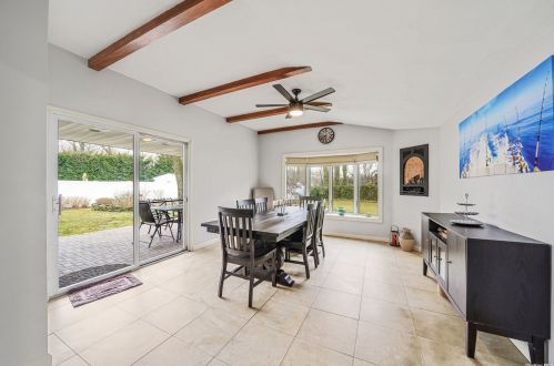 40 Royal Ln, Northport NY  11768-3332 exterior