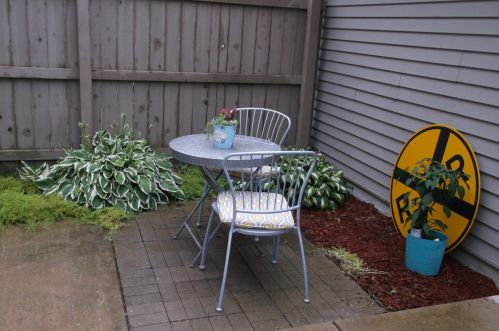 11820 Broadway, Crown Point IN  46307-8877 exterior