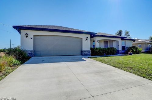 2803 3rd Ave, Cape Coral, FL 33909-0088