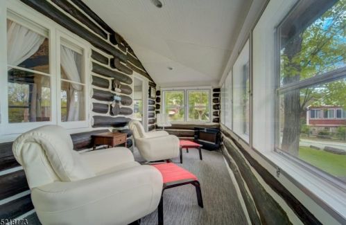 9 Woodside Dr, West Milford Lakes NJ  07480-4246 exterior