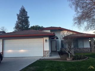 7400 Maleta Ct, Bakersfield, CA 93308-6435