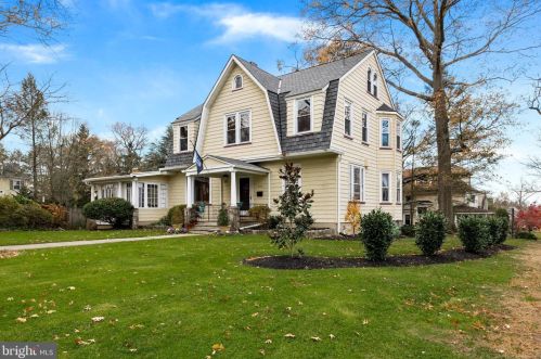 204 Park Ave, Riverton, NJ 08077-1025