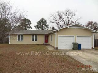 1040 Glen Reilly Dr, Fayetteville NC  28314-5613 exterior