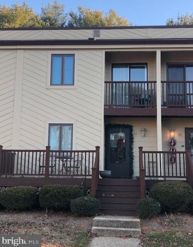 83 Chatham Ct, Dover, DE 19901-3934