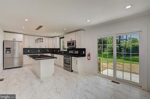 34 Thurston Ave, Trenton NJ  08618-1710 exterior