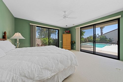 10111 Lakeview Dr, Rancho Mirage CA  92270-1474 exterior