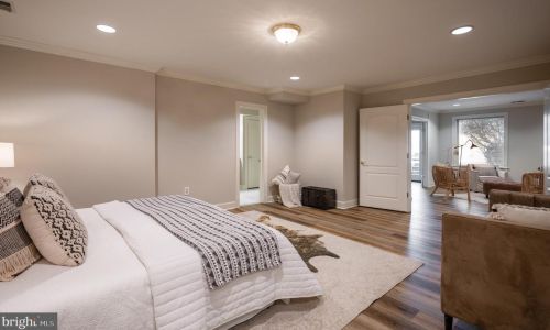 281 Golden Woods Ct, Great Falls VA  22066-4152 exterior