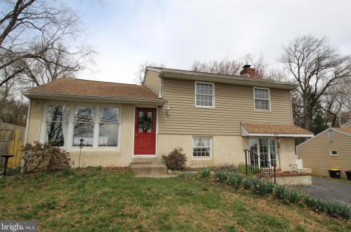 214 Ross Rd, Norristown, PA 19406-2107