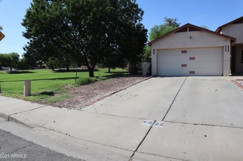 7022 Maryland Ave, Glendale, AZ 85303-3602