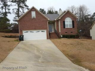 321 Nettletree Ln, Fayetteville NC  28301-3340 exterior