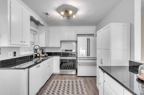 1463 Goblet Ave, Mount Pleasant SC  29464-4831 exterior