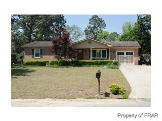 5913 Mcdougal Dr, Fayetteville NC  28304-2938 exterior