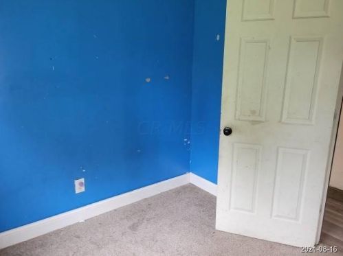 422 Warren Ave, Washington Ch OH  43160-2442 exterior