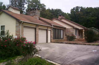 149 Lakeshire Dr, Crossville, TN 38558-9006