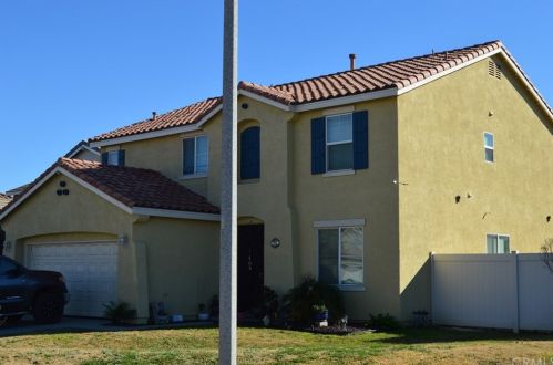 1063 Harrier St, Perris CA  92571-3527 exterior
