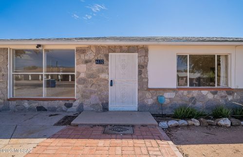 6132 Sylvane St, Tucson, AZ 85711-6046